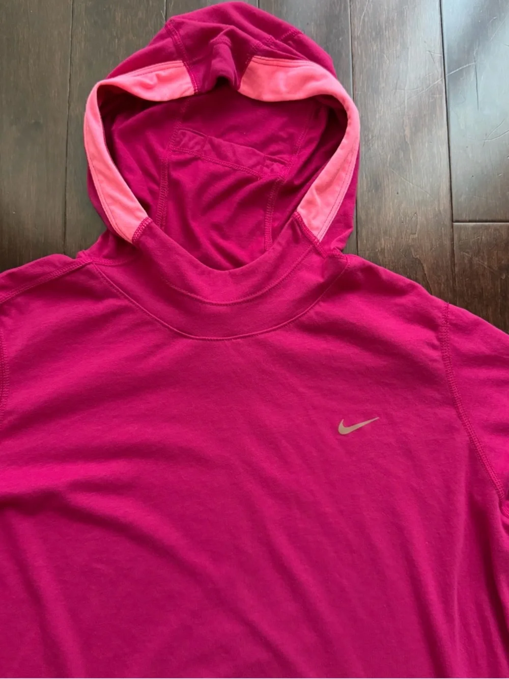 Nike Women’s Dri Fit Running Long Sleeve hood Size M Thumbholes Pink Activewear - Picture 2 of 10